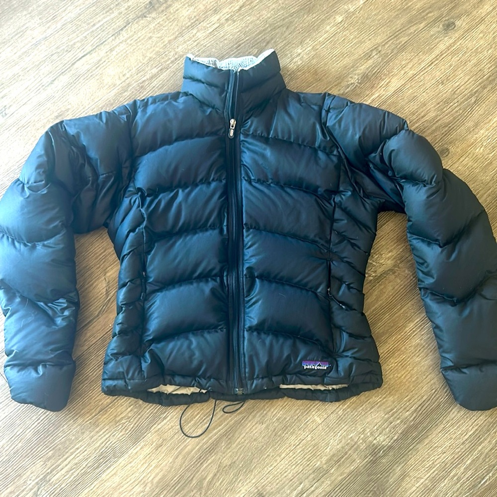 Women’s Medium Patagonia Down Jacket
